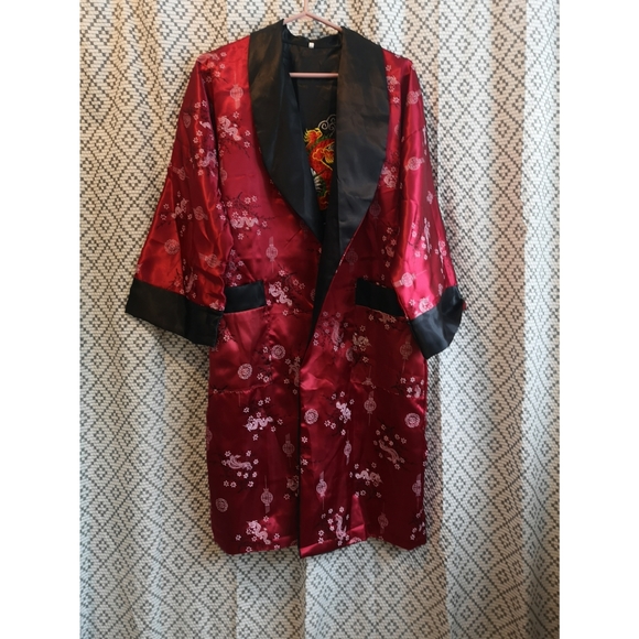 Kimono robe - Picture 2 of 2
